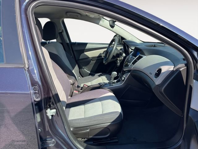 Used 2014 Chevrolet Cruze LS image 15