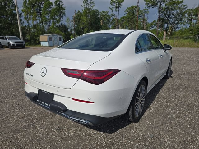Used 2025 Mercedes-Benz CLA 250 image 3