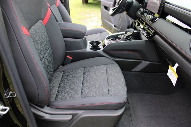 New 2025 Chevrolet Colorado Z71 w/ Technology Package image 24