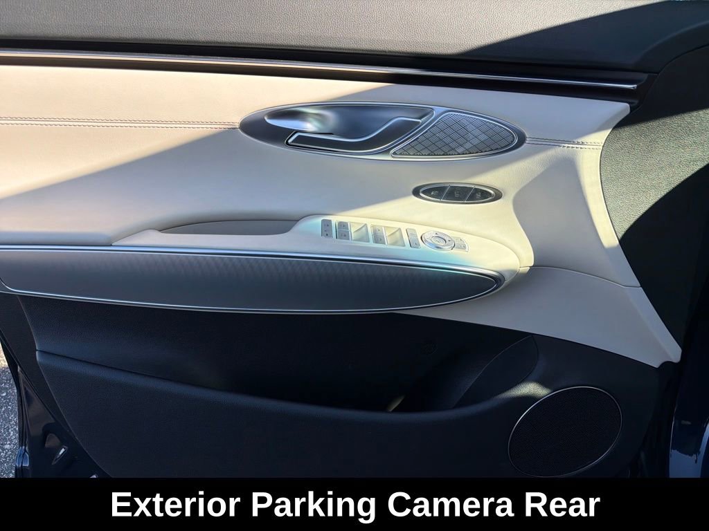 Used 2025 Genesis GV70 2.5T w/ Select Package image 12