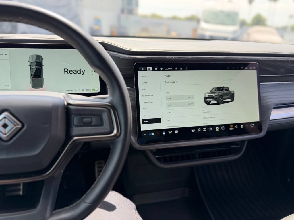 Used 2022 Rivian R1T Launch Edition AWD/4WD image 8