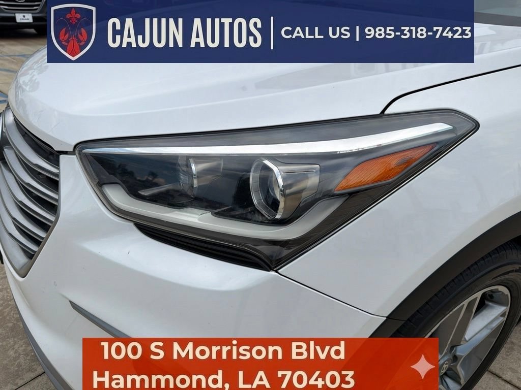 Used 2017 Hyundai Santa Fe Limited FWD image 13