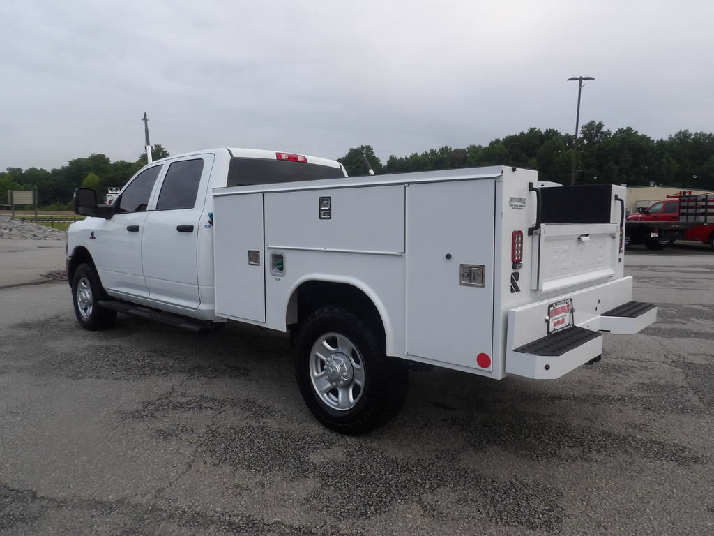 Used 2024 RAM 2500 Tradesman w/ Snow Chief Group AWD/4WD image 4