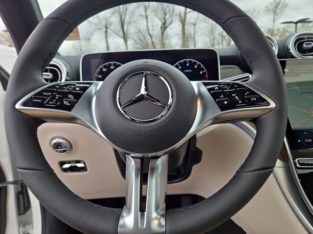 New 2026 Mercedes-Benz GLC 300 4MATIC image 17