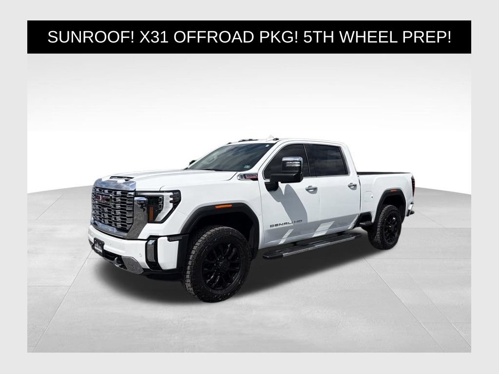 Used 2025 GMC Sierra 2500 Denali AWD/4WD image 1