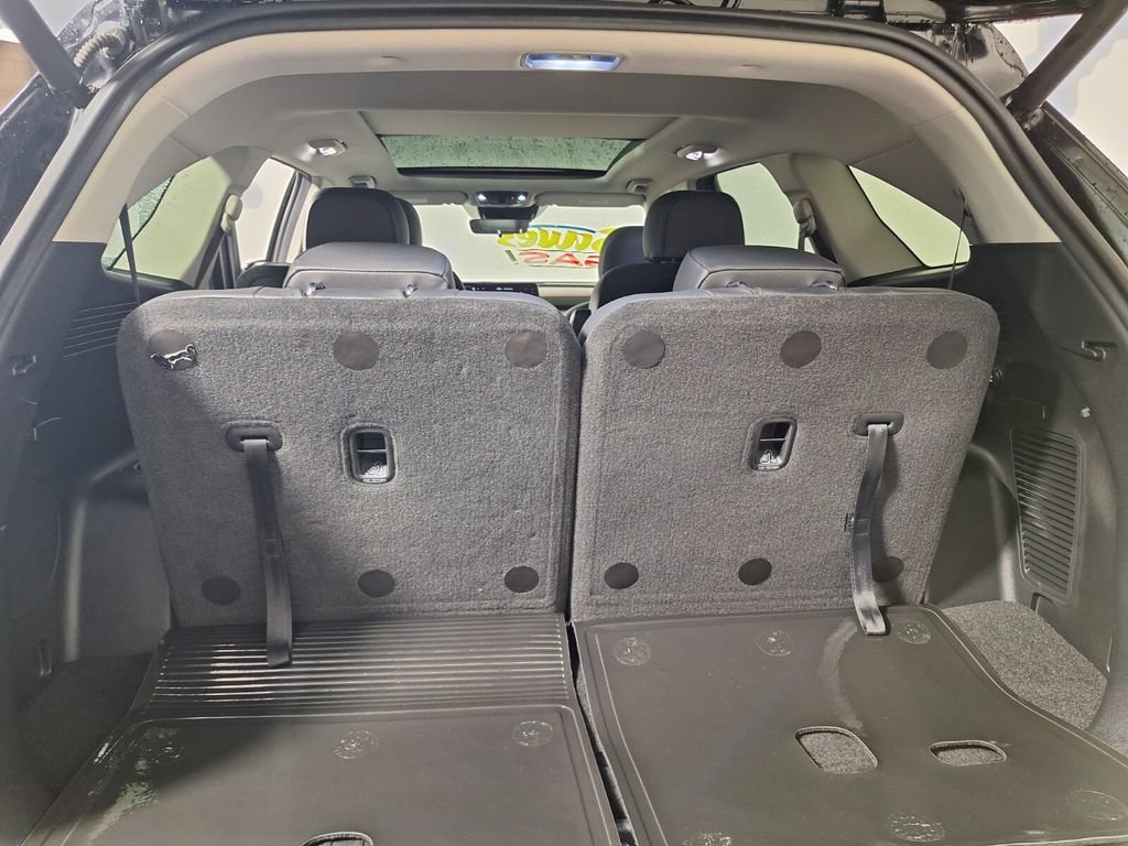 Used 2022 Kia Sorento EX w/ Panoramic Sunroof Package AWD/4WD image 10