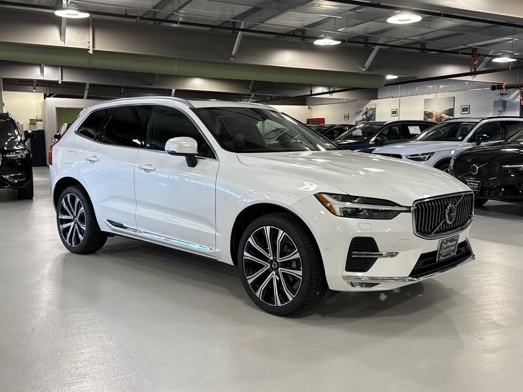 Certified 2023 Volvo XC60 B5 Ultimate w/ Climate Package AWD/4WD image 1