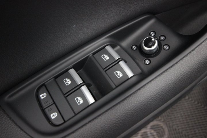 Used 2022 Audi Q7 2.0T Premium Plus image 12