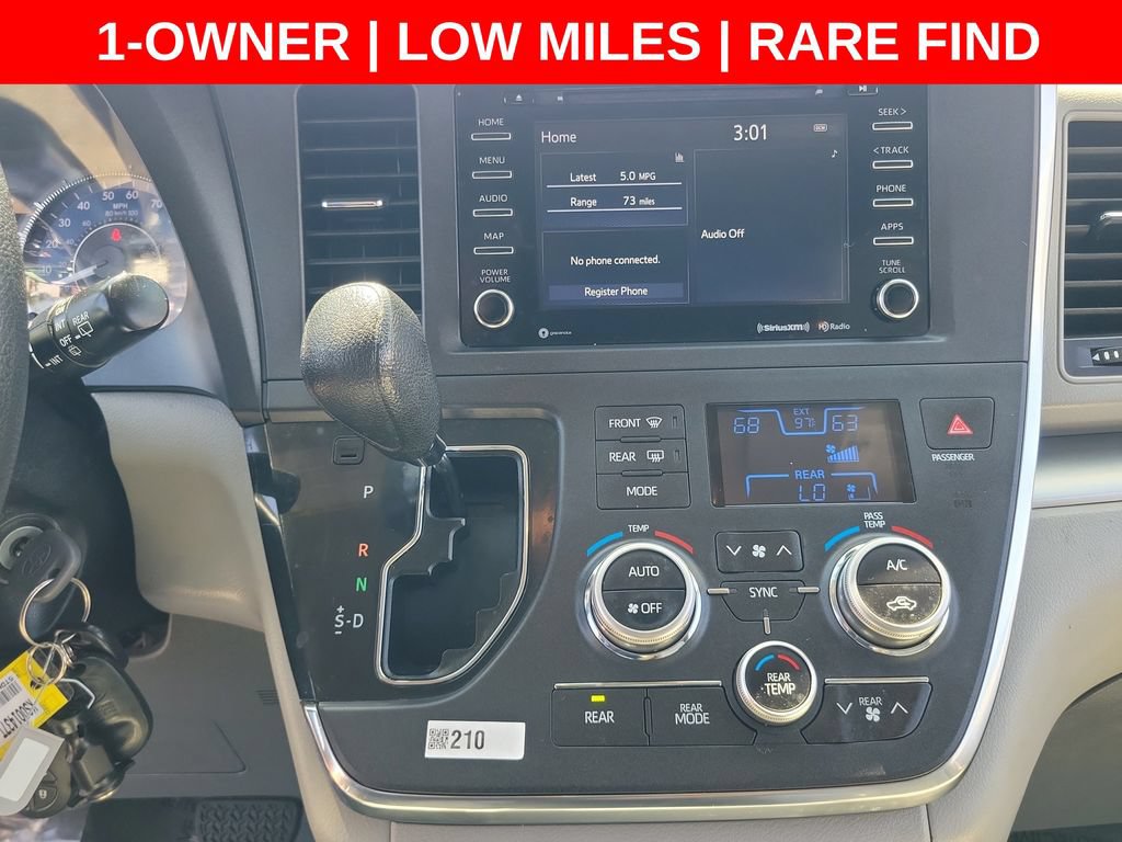 Used 2019 Toyota Sienna LE FWD image 25