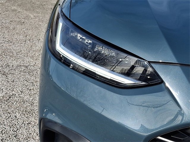 Used 2023 Honda HR-V LX image 9