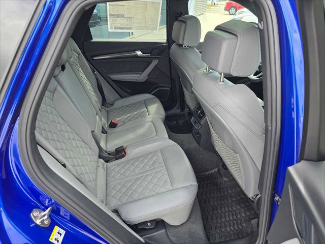 New 2025 Audi SQ5 Prestige image 12