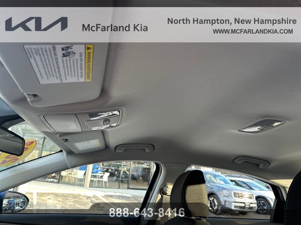 Used 2023 Kia Forte LXS image 19