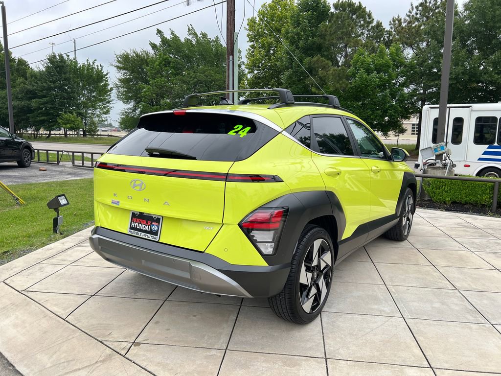 Certified 2024 Hyundai Kona Limited FWD image 11