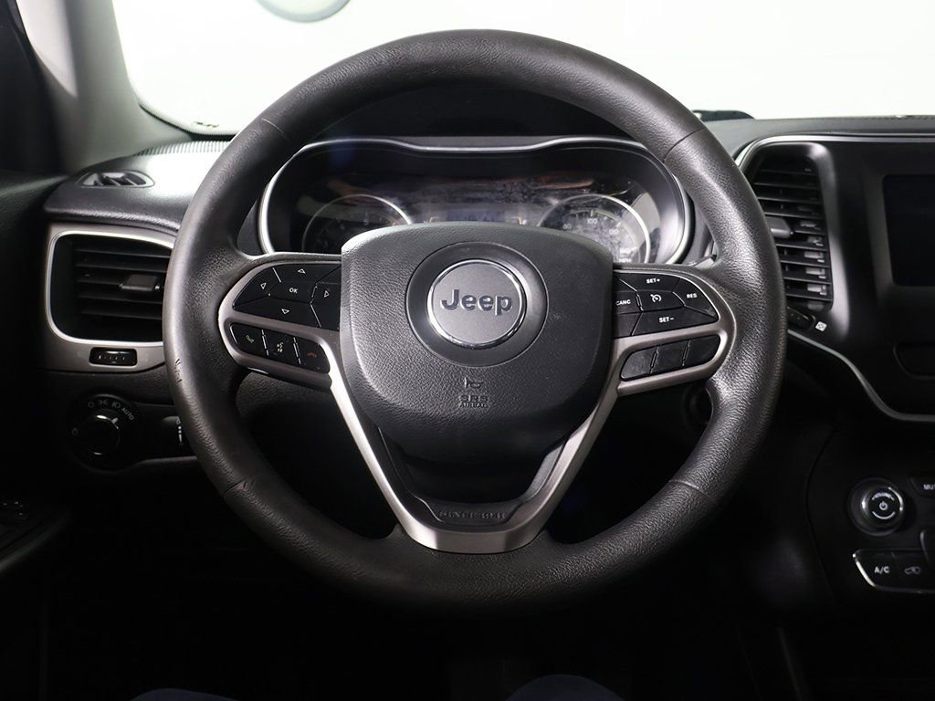 Used 2021 Jeep Cherokee Latitude image 31