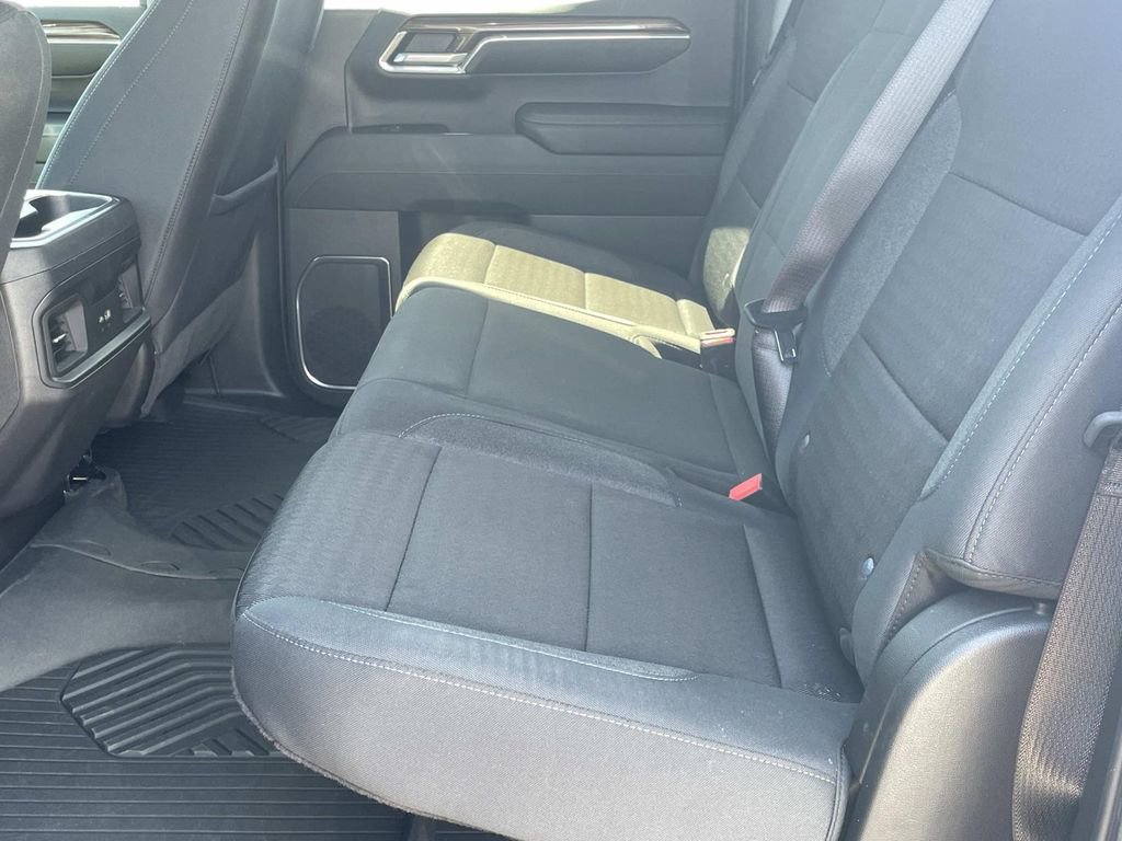 Used 2024 Chevrolet Silverado 1500 LT Trail Boss w/ Convenience Package II image 13