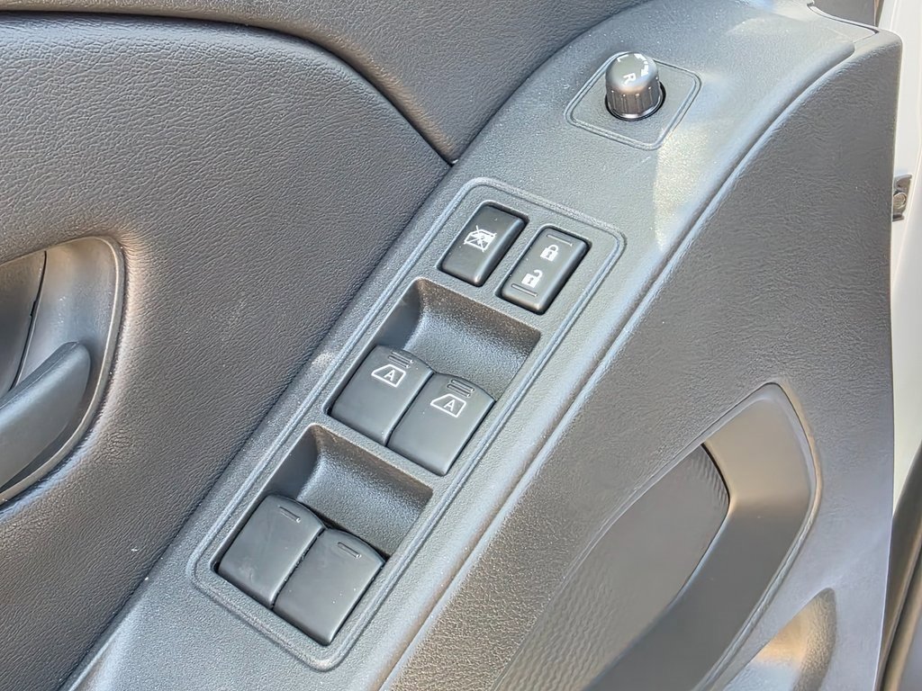 New 2026 Nissan Frontier SV image 17