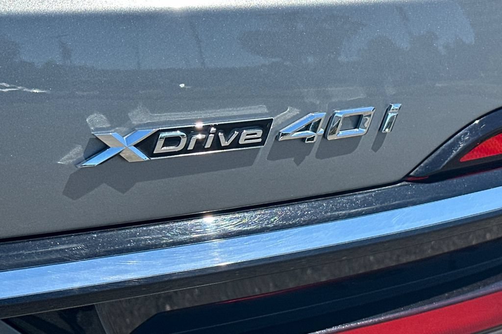 Used 2026 BMW X7 xDrive40i AWD/4WD image 35