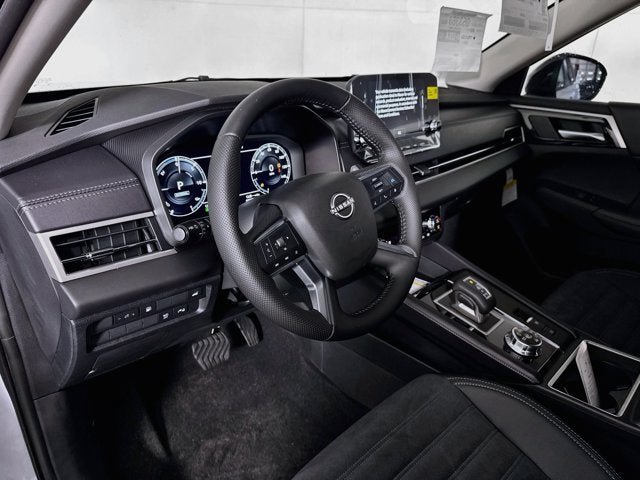 New 2026 Nissan Rogue SL AWD/4WD image 9