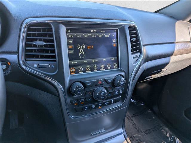 Used 2018 Jeep Grand Cherokee Altitude image 12