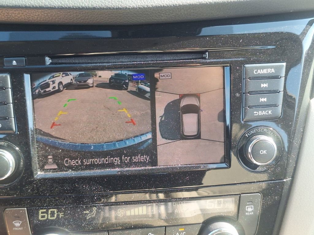 Used 2022 Nissan Rogue Sport SL image 16