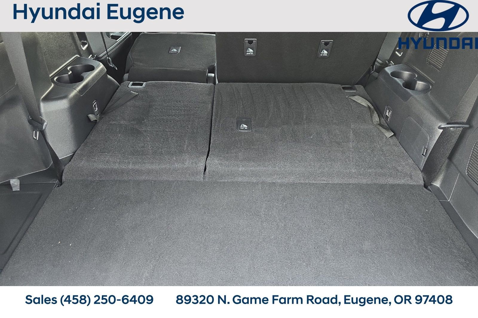 Used 2024 Toyota Highlander LE FWD image 21
