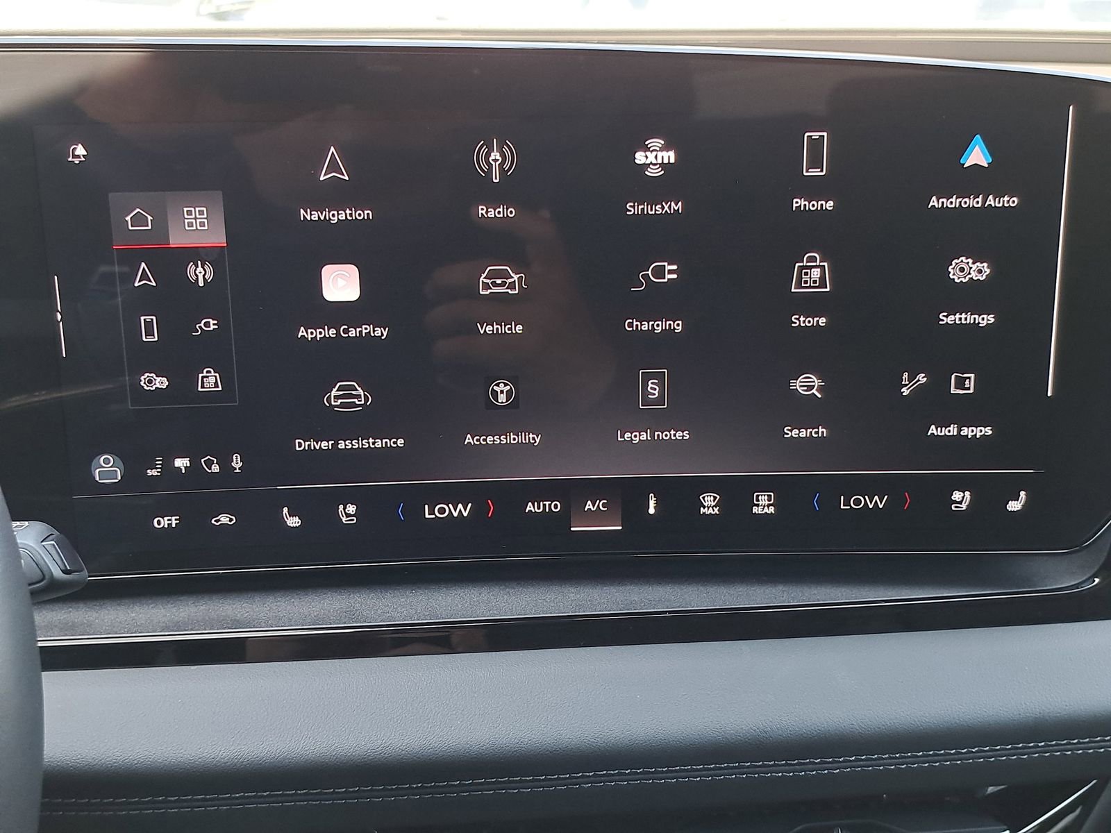 Certified 2025 Audi Q6 e-tron Premium Plus w/ Premium Plus AWD/4WD image 21