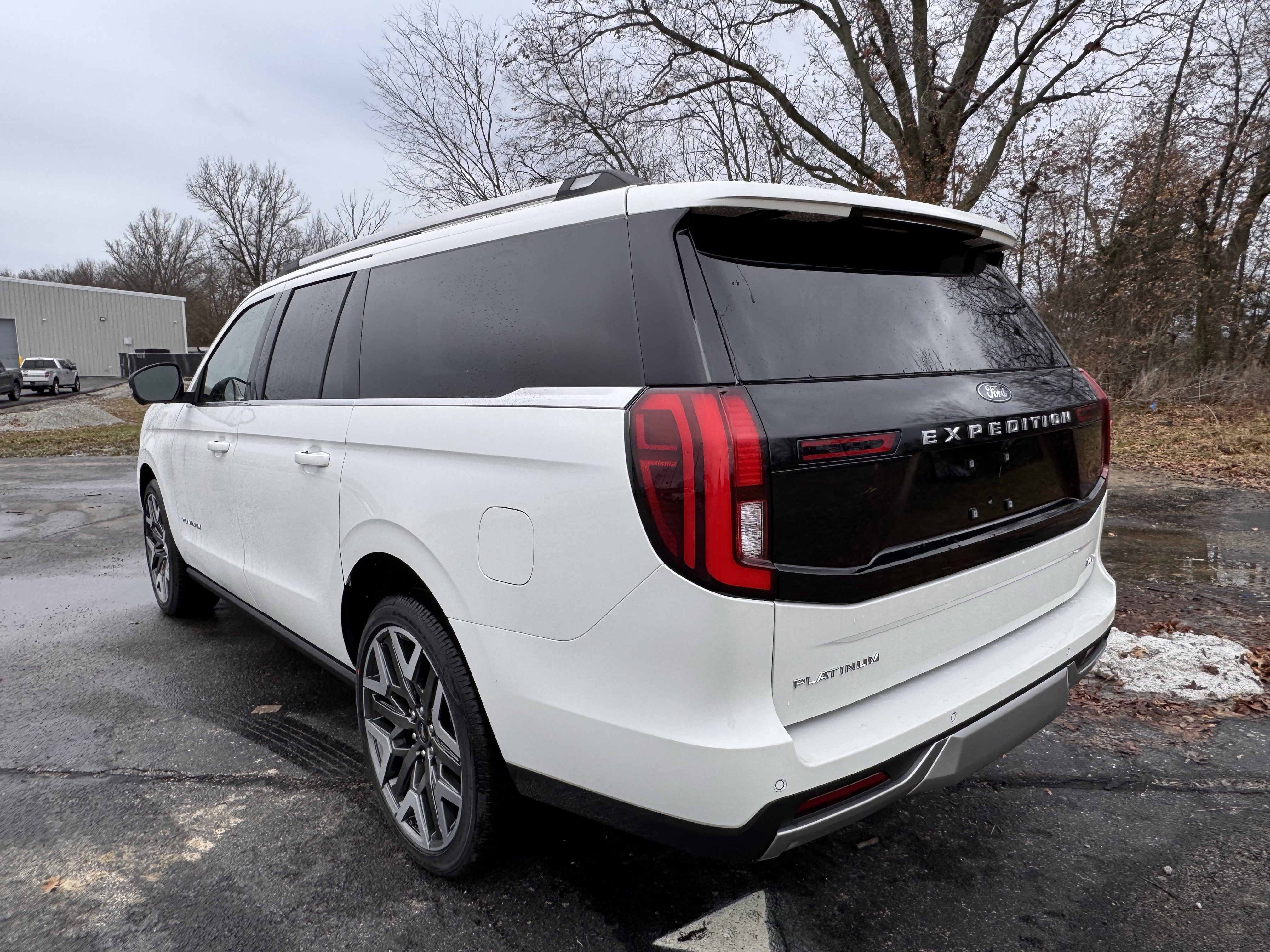 New 2026 Ford Expedition Max Platinum w/ Platinum Ultimate Package image 4