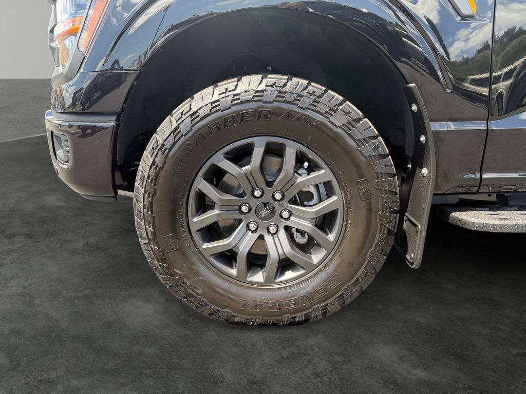 Used 2026 Ford F150 Tremor w/ Equipment Group 402B MID AWD/4WD image 4