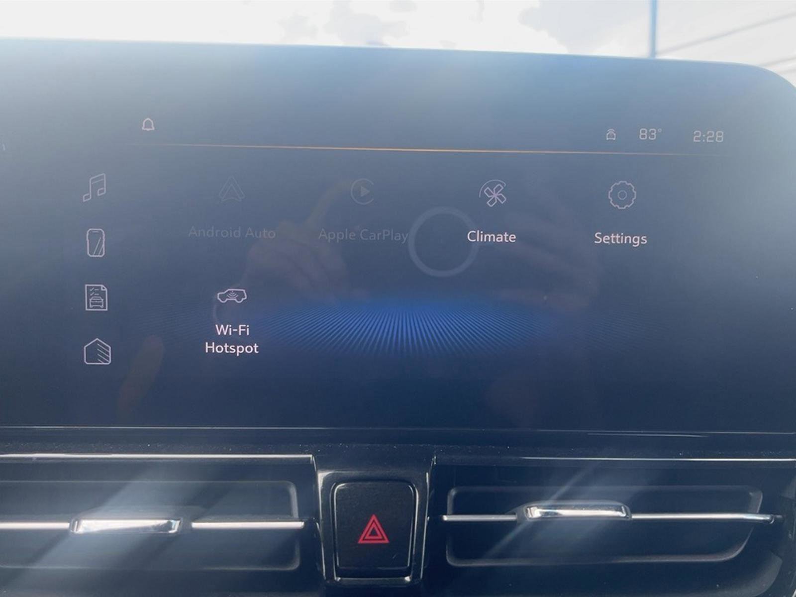 Used 2024 Chevrolet TrailBlazer RS w/ Convenience Package image 17