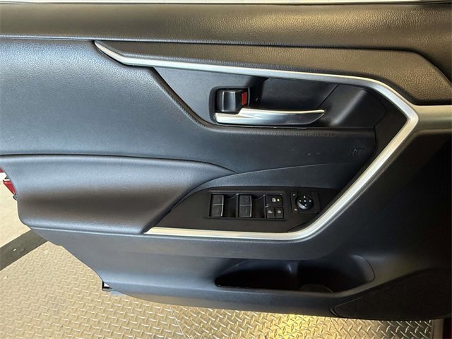 Used 2023 Toyota RAV4 XLE image 20