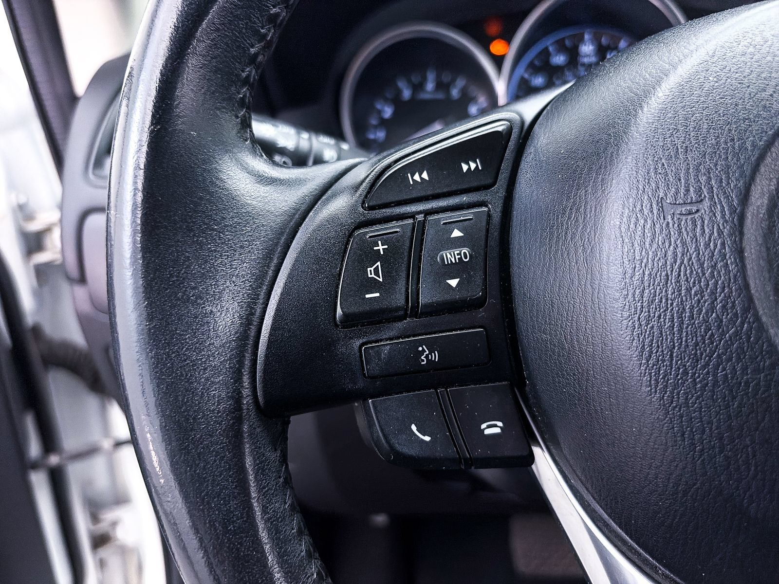 Used 2015 MAZDA CX-5 Touring FWD image 19