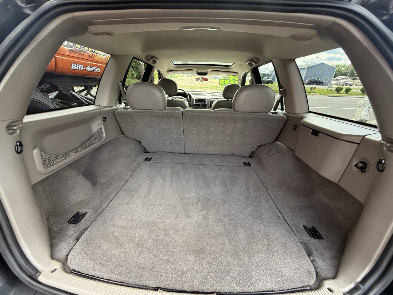 Used 2004 Jeep Grand Cherokee Laredo w/ Convenience Group image 23