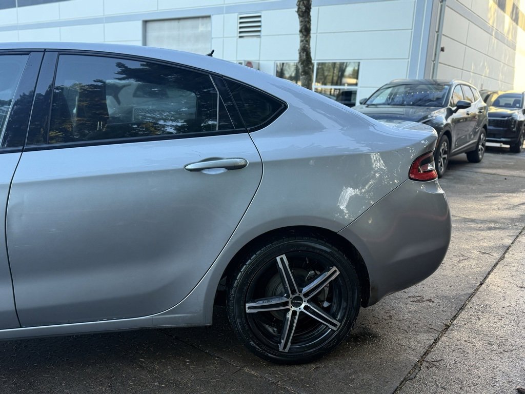 Used 2015 Dodge Dart SXT image 6