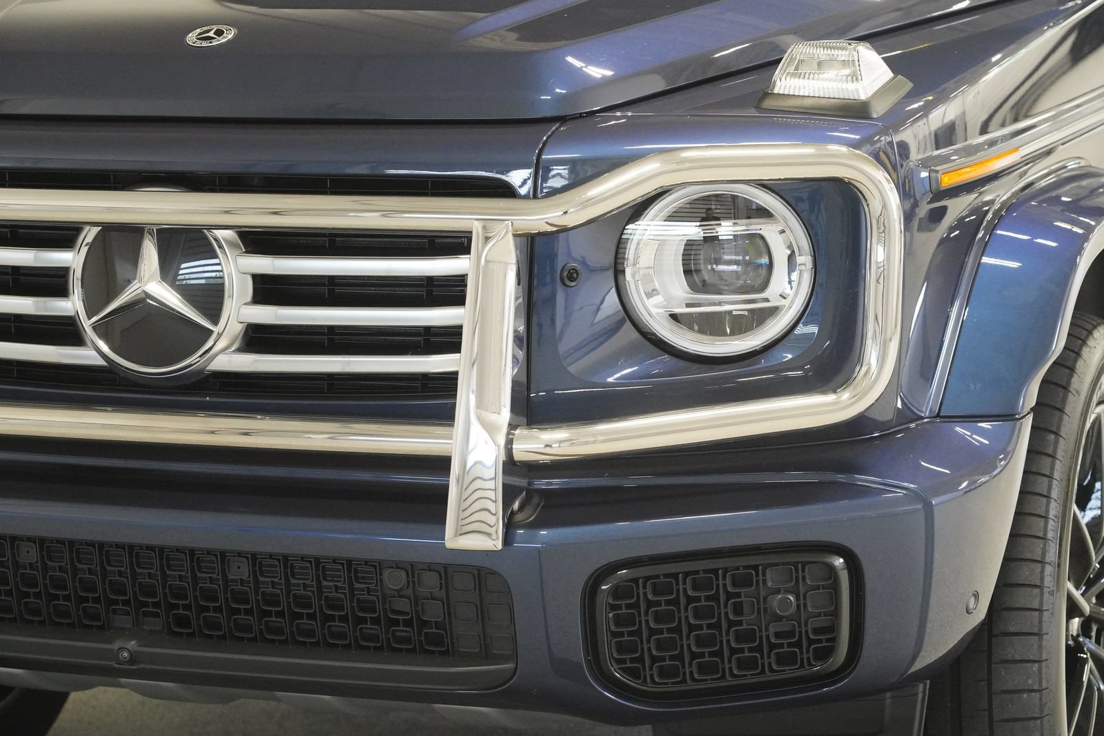 Certified 2025 Mercedes-Benz G 550 image 6