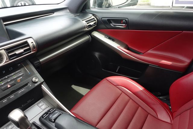 Used 2016 Lexus IS 200t w/ F Sport Package RWD image 21