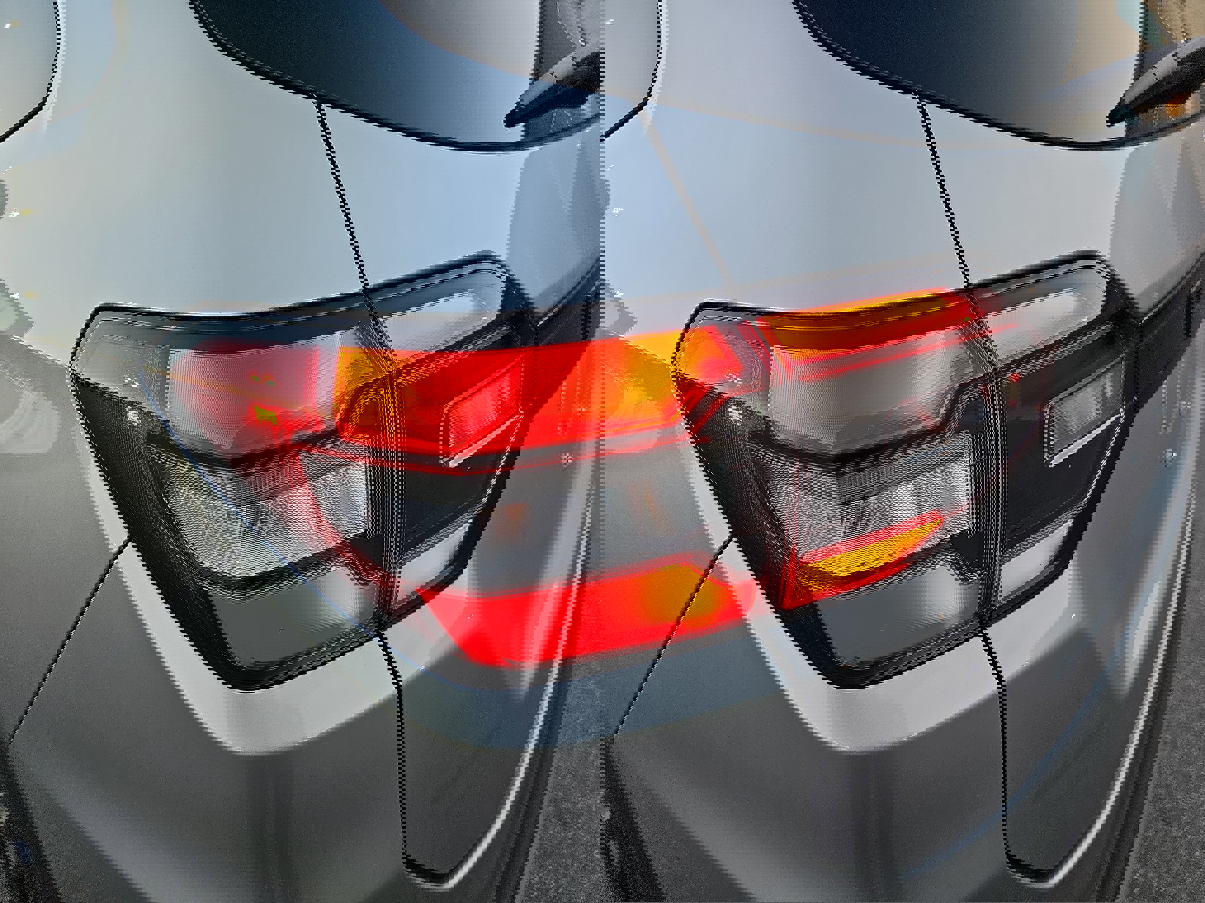 Used 2025 Honda Pilot Touring image 34