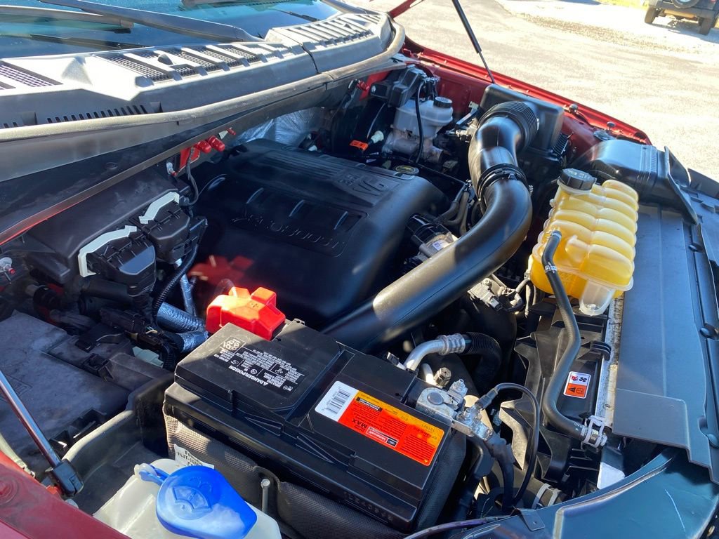 Used 2016 Ford F150 XLT w/ Equipment Group 302A Luxury image 12