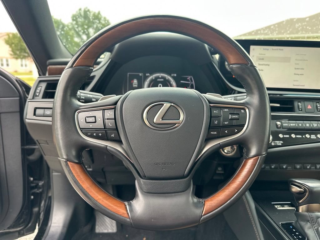 Used 2024 Lexus ES 350 w/ Accessory Package (Z1) FWD image 28