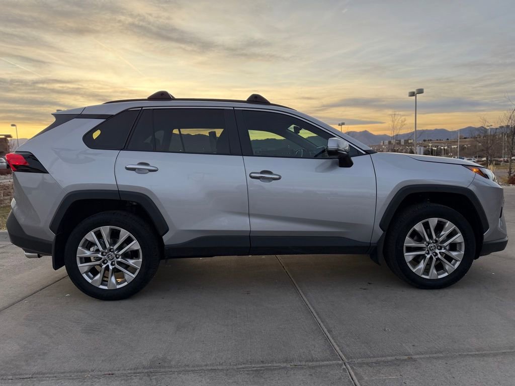 Used 2025 Toyota RAV4 Limited image 9
