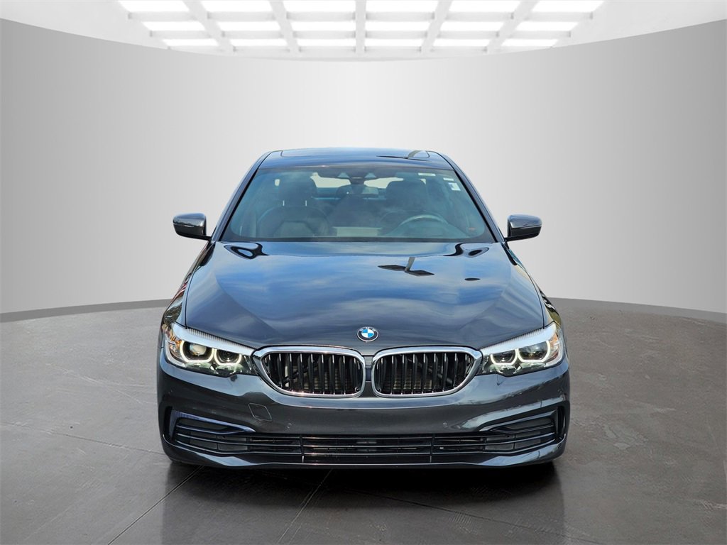Used 2019 BMW 530i w/ Convenience Package image 2