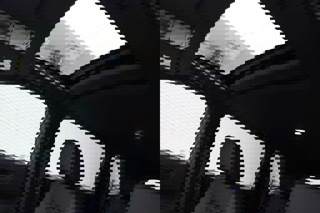 Used 2025 Honda CR-V Sport-L image 16