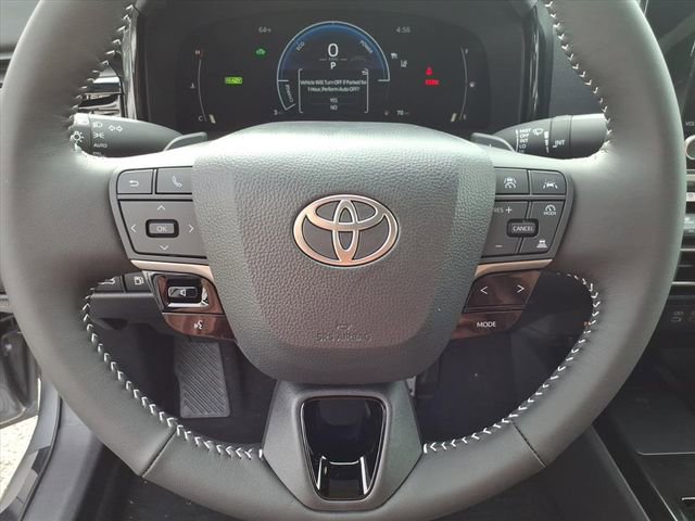 New 2026 Toyota Camry SE image 11