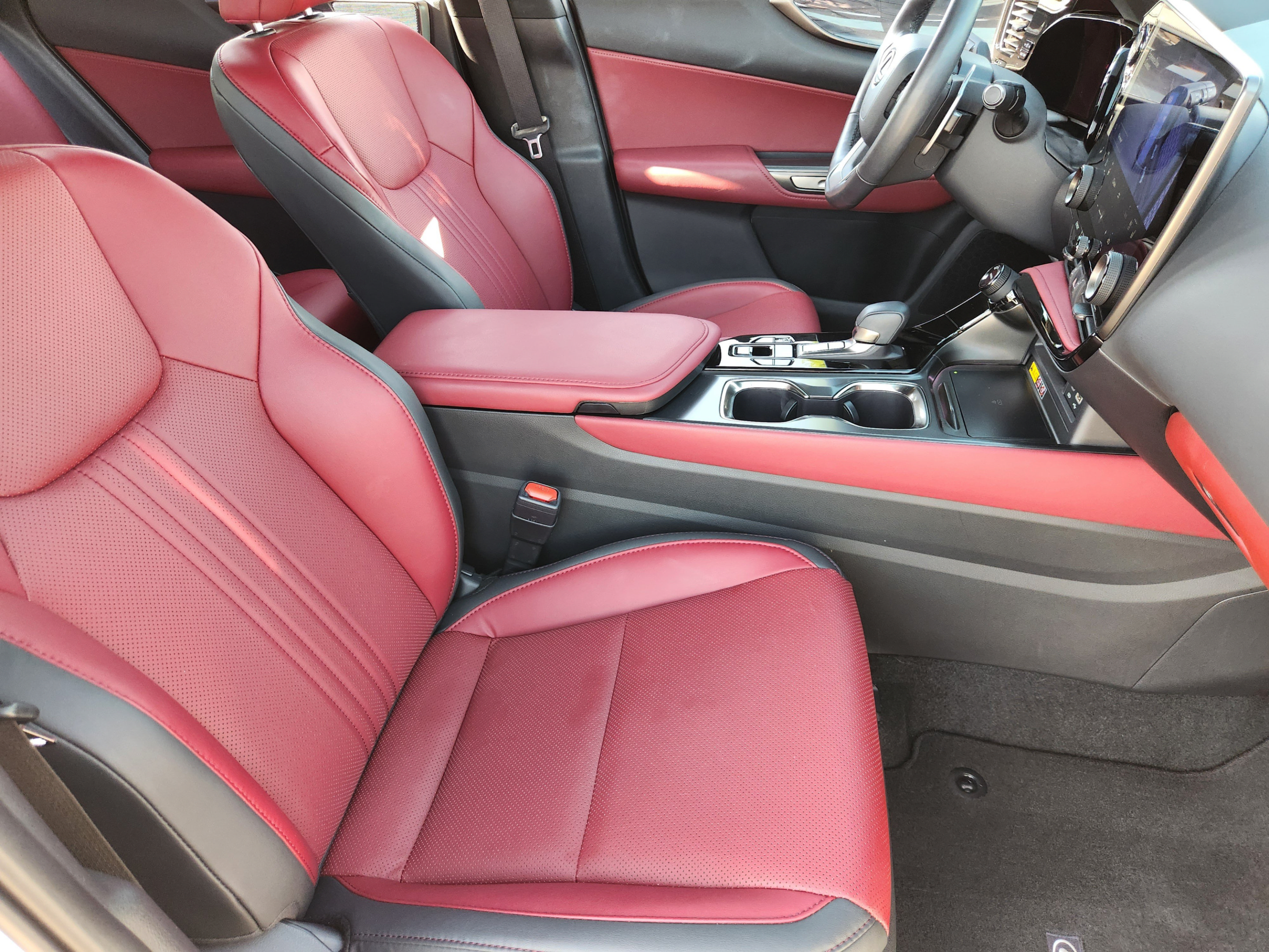 Certified 2025 Lexus NX 350 AWD w/ Cold Area Package image 9