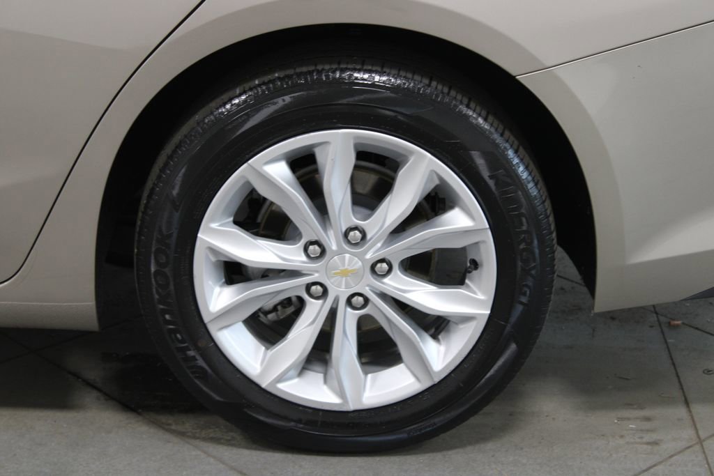 Used 2024 Chevrolet Malibu LT image 16