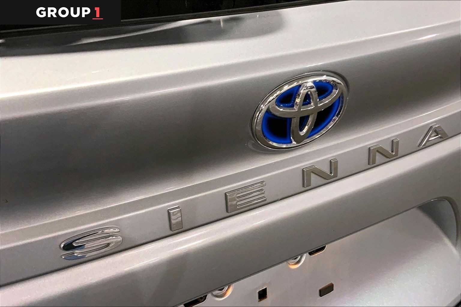 Certified 2024 Toyota Sienna Limited AWD/4WD image 31