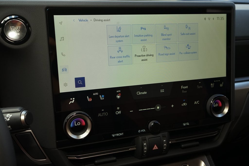 Used 2025 Lexus GX 550 image 15