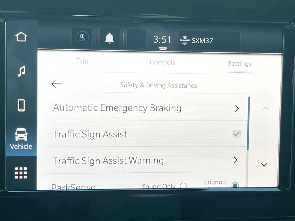 New 2026 RAM ProMaster 1500 w/ Quick Order Package 22G SLT image 8