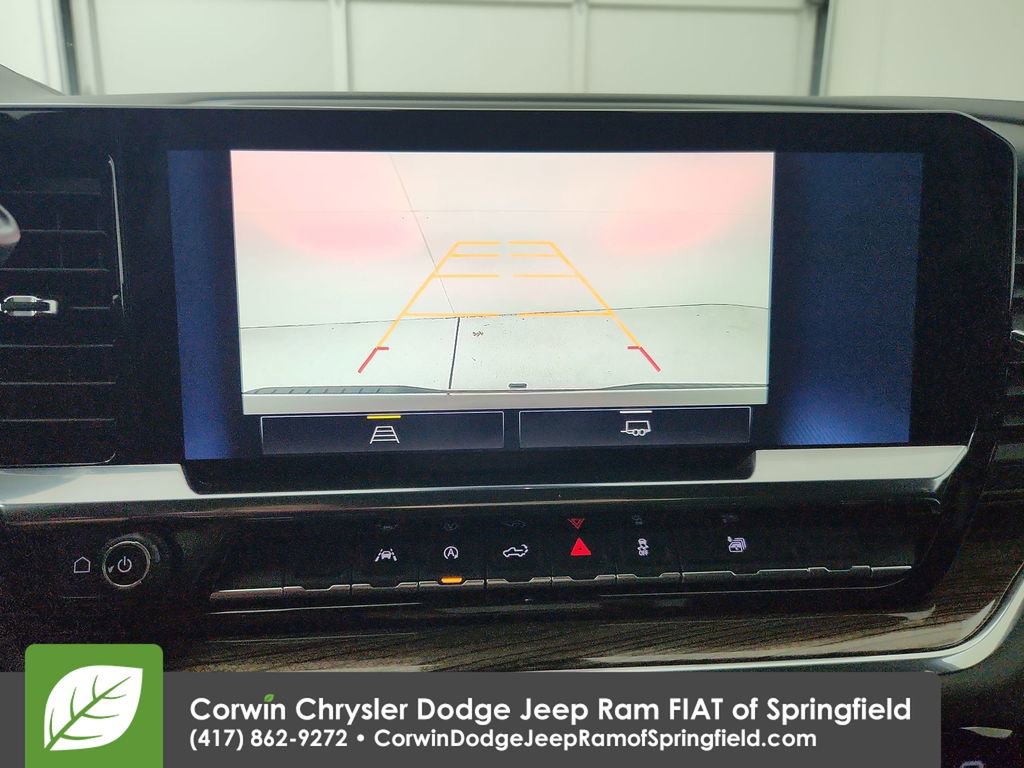 Used 2025 Chevrolet Silverado 1500 LT image 25