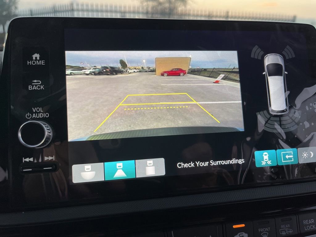 Certified 2026 Honda Odyssey Touring image 24