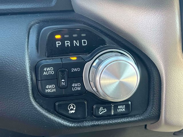 Used 2019 RAM 1500 Laramie w/ Off Road Group AWD/4WD image 22